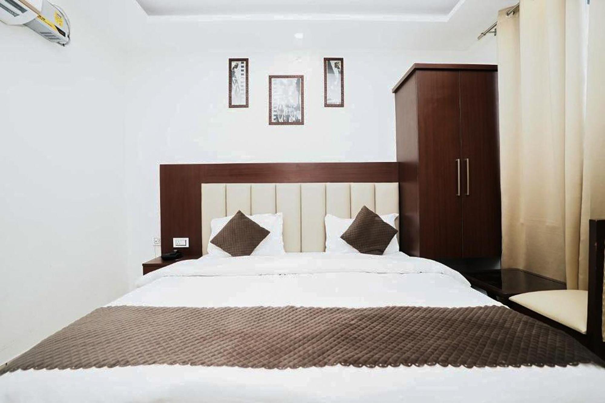 Hotel The 7 Seas Rishīkesh Exterior foto